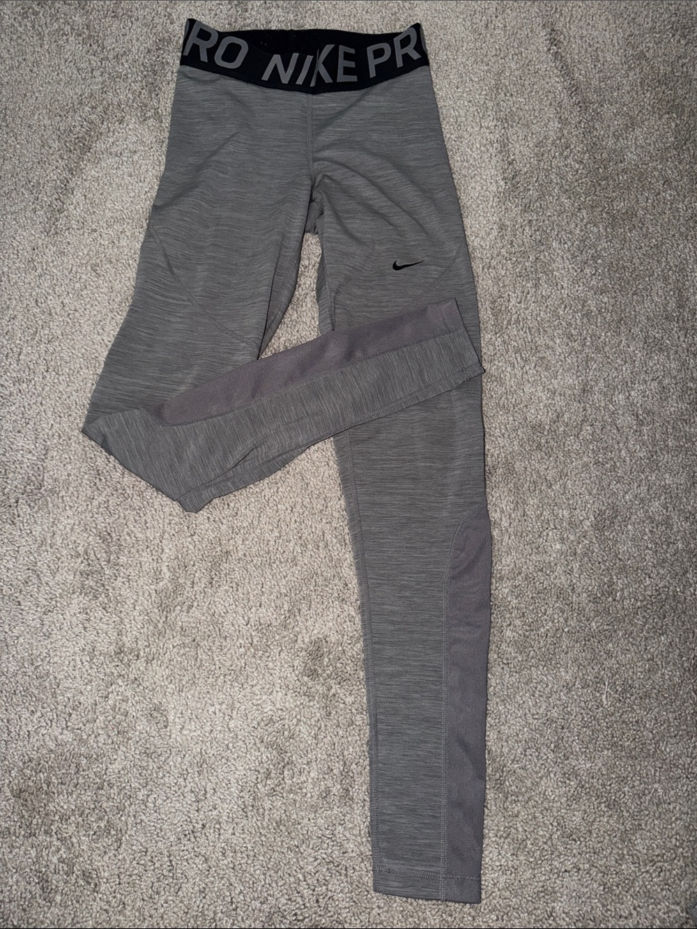 Nike Kids Gray Heather Performance Leggings with Black Waistband